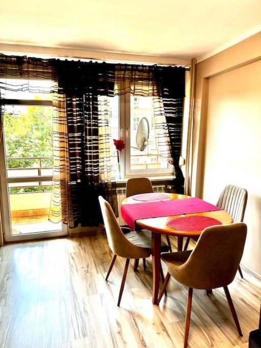 Apartment-kazimierz With Fast Wifi & Parking Space Apartmán